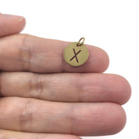 Breloque initiale ronde or en acier inoxydable