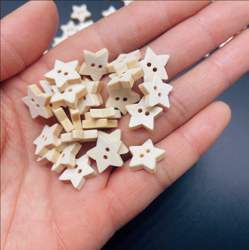Star button - 10 Wooden craft buttons 13mm