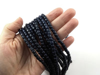 Perles tubes en bois de 4x5mm - charcoal