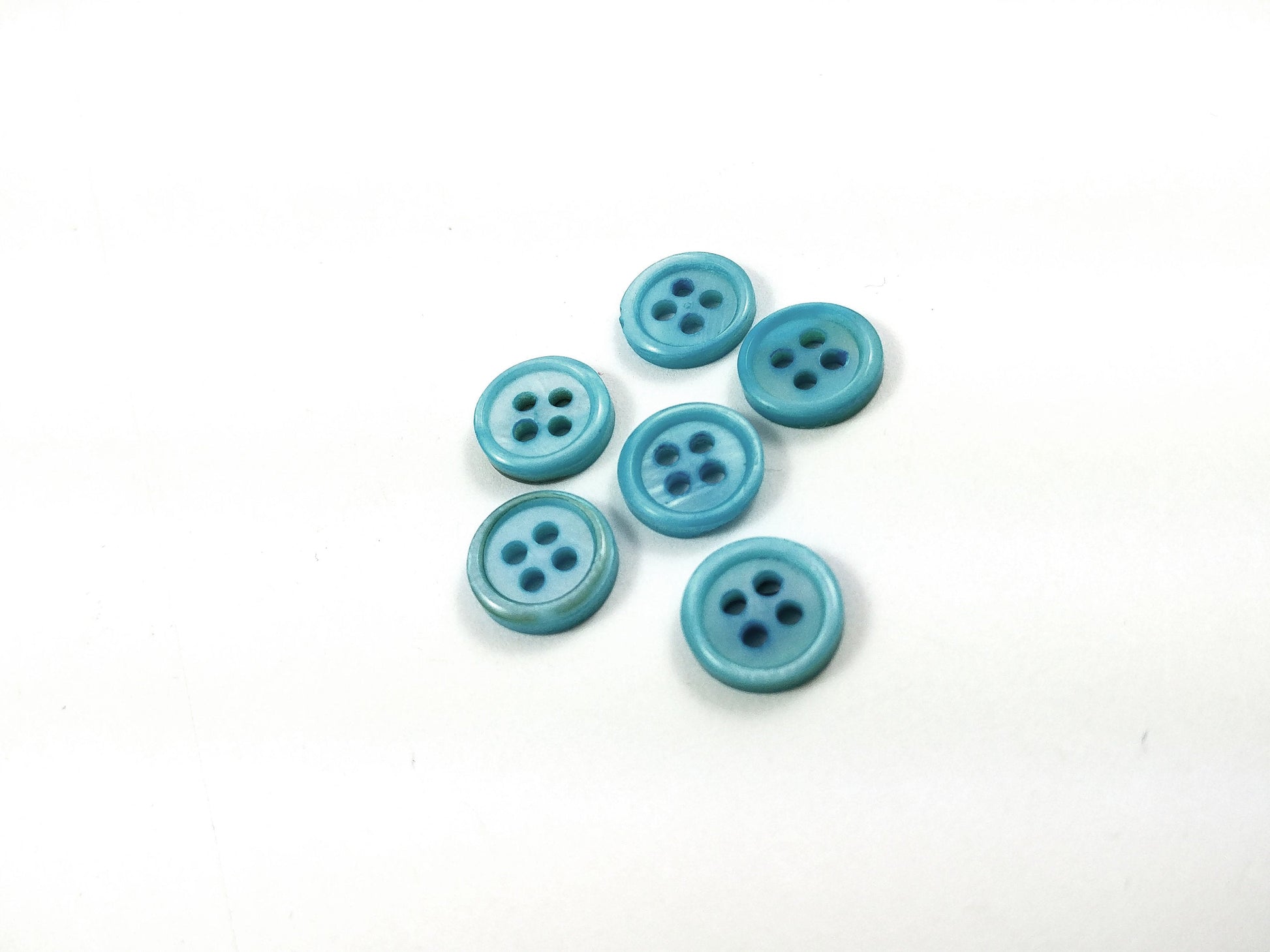 Bouton en nacre véritable 10mm - ensemble de 6 boutons - Bleu, vert, rose, jaune, orange ou blanc