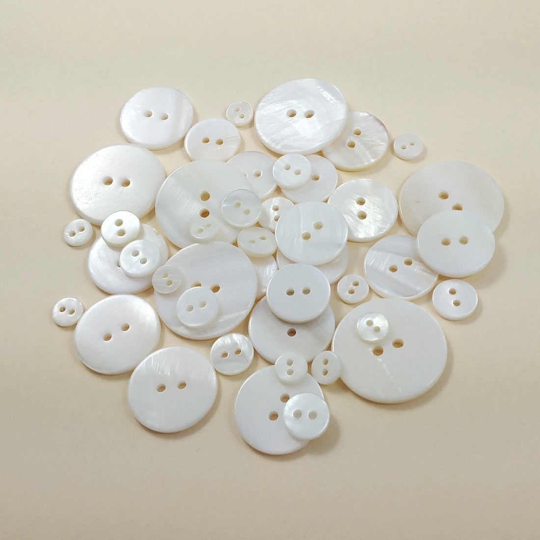 Mother of pearl buttons, Natural white shell sewing buttons, 7 sizes available