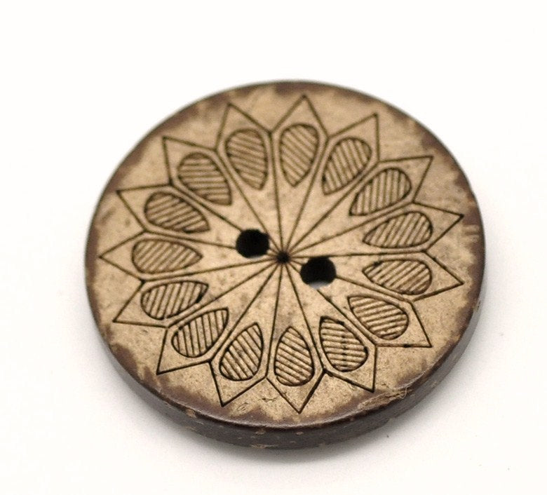 6 Boutons en bois de coco 28mm - motif de tournesol