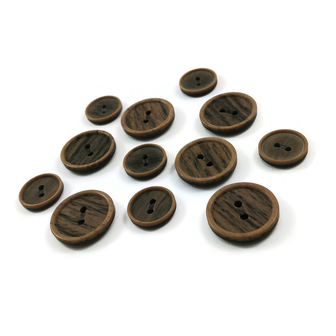 4 brown resin sewing buttons - Pick your size: 15mm or 20mm