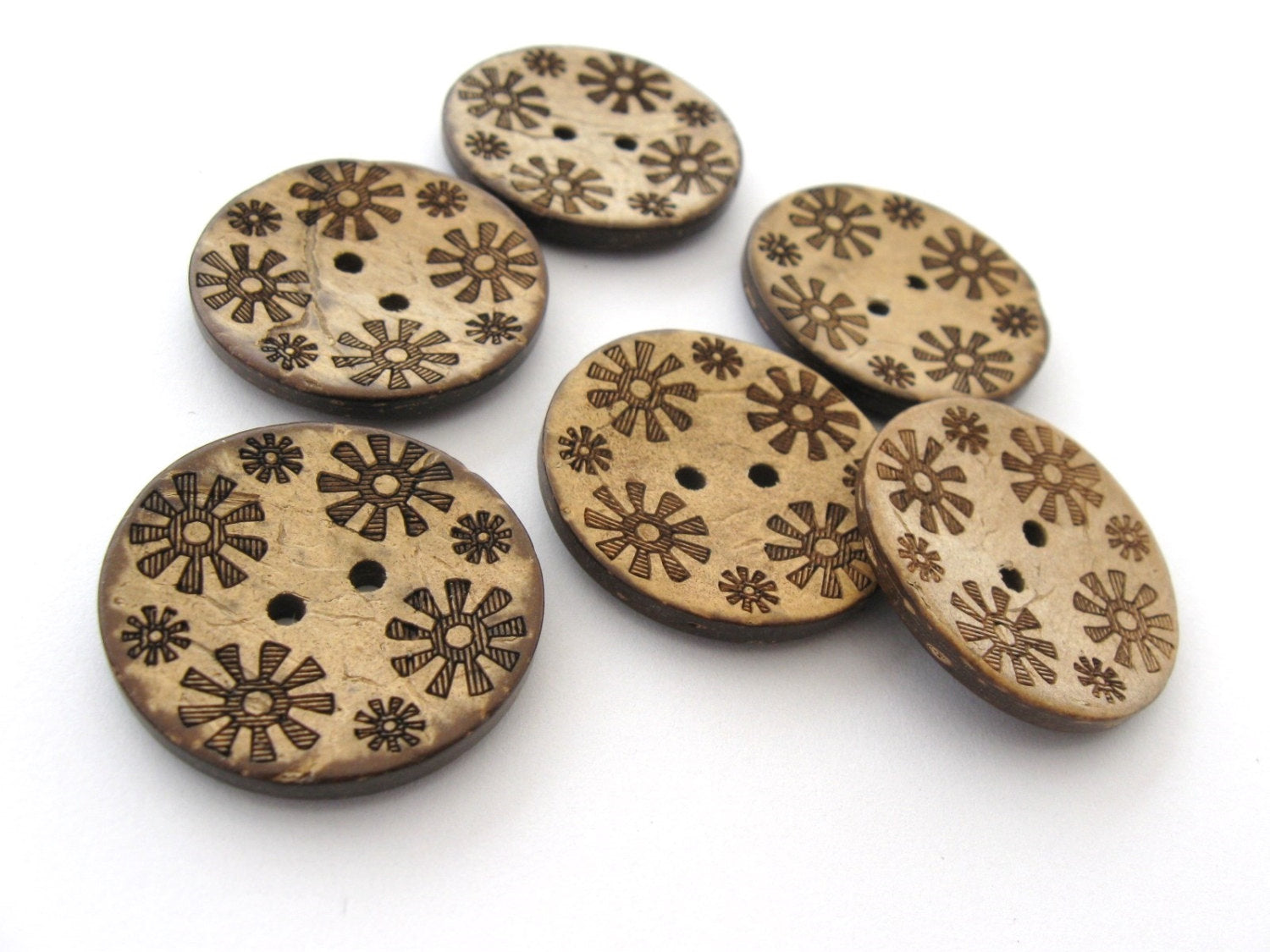 6 Brown flower pattern Coconut Shell Buttons 28mm - Natural and Eco Friendly round sewing button