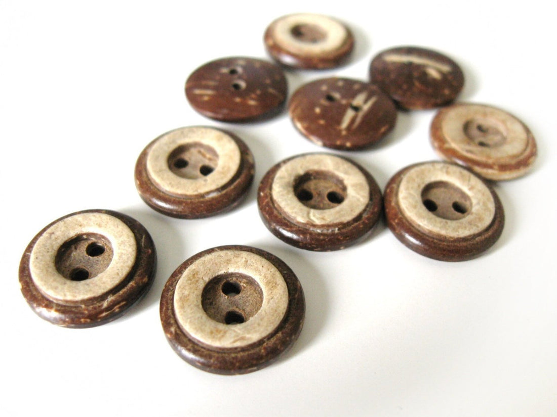 10 Boutons en bois de coco 13 ou 15mm - motif cercle rustique