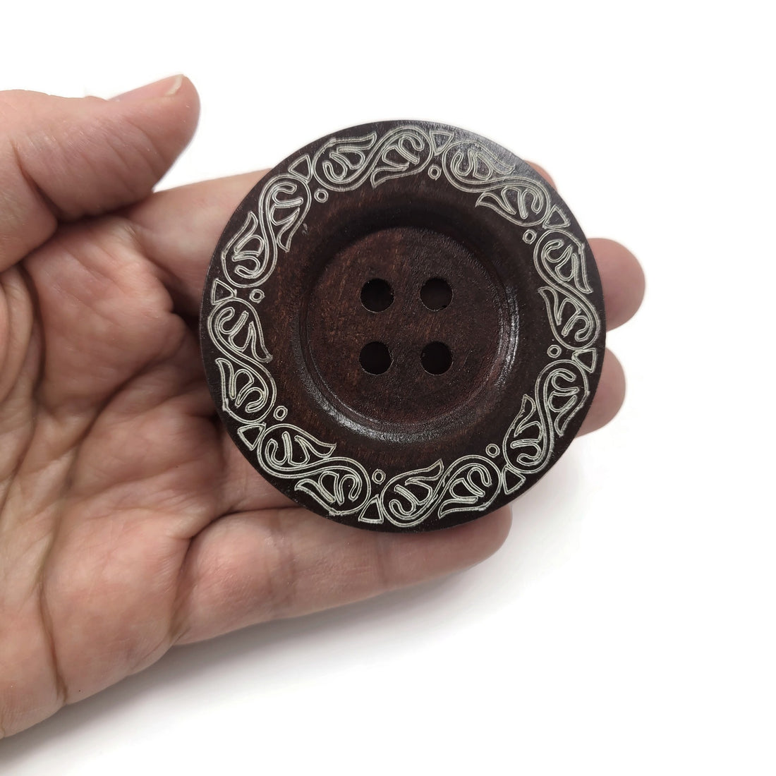 Extra large button - 3 wooden button 60mm (2 3/8") - vine pattern