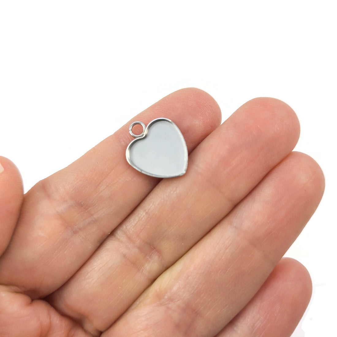 10 Stainless steel heart pendant trays