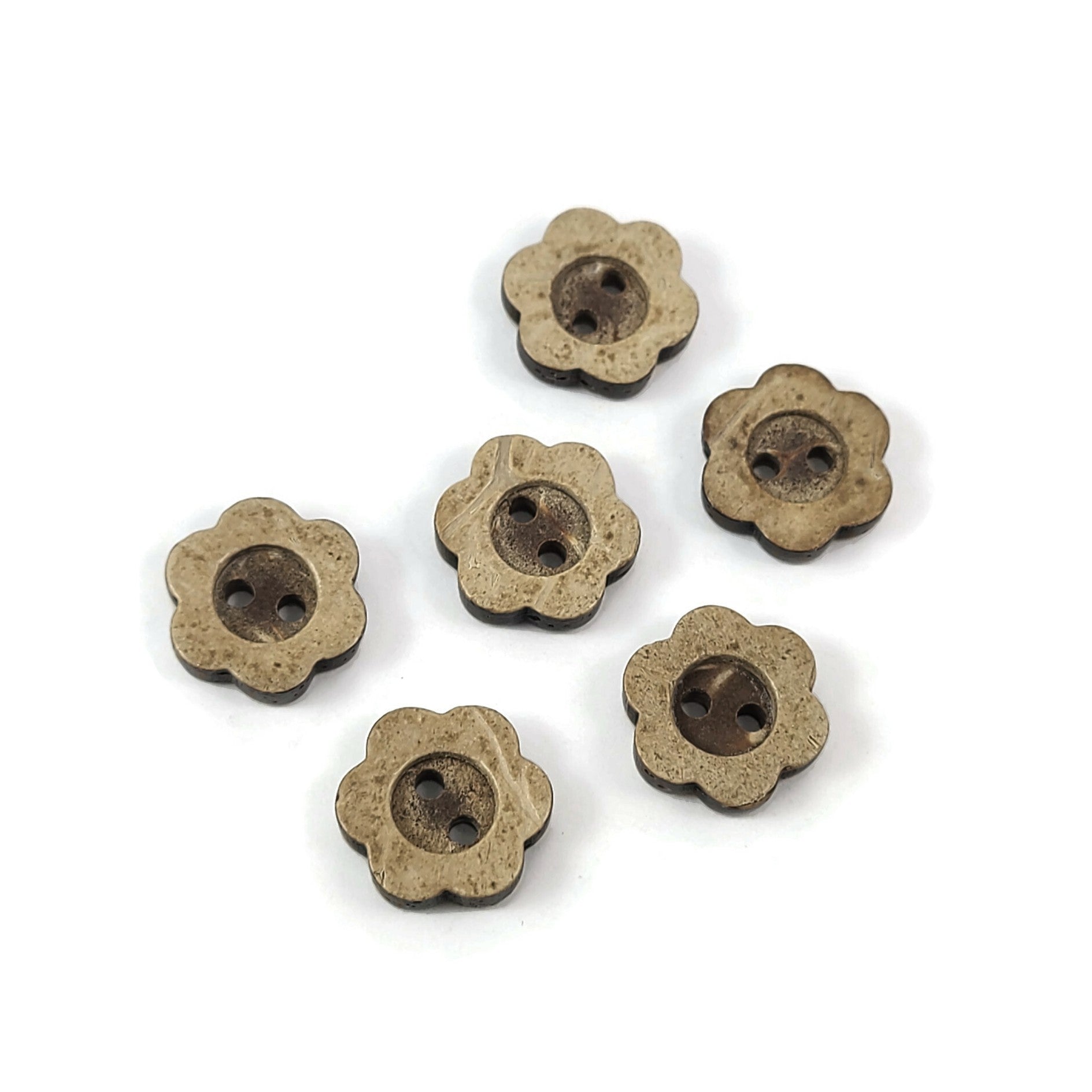 6 boutons en forme de fleur en bois de coco 13mm