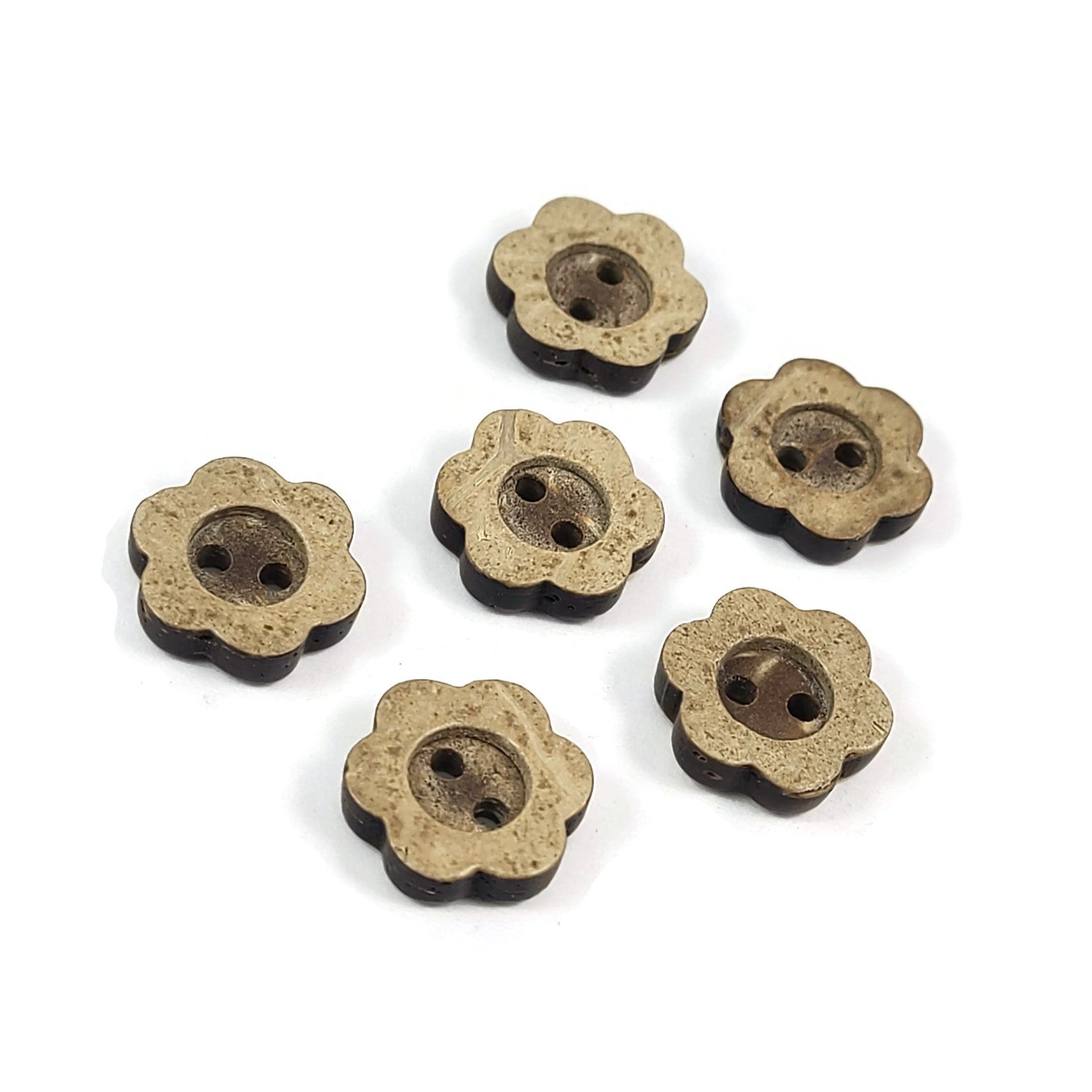 6 boutons en forme de fleur en bois de coco 13mm