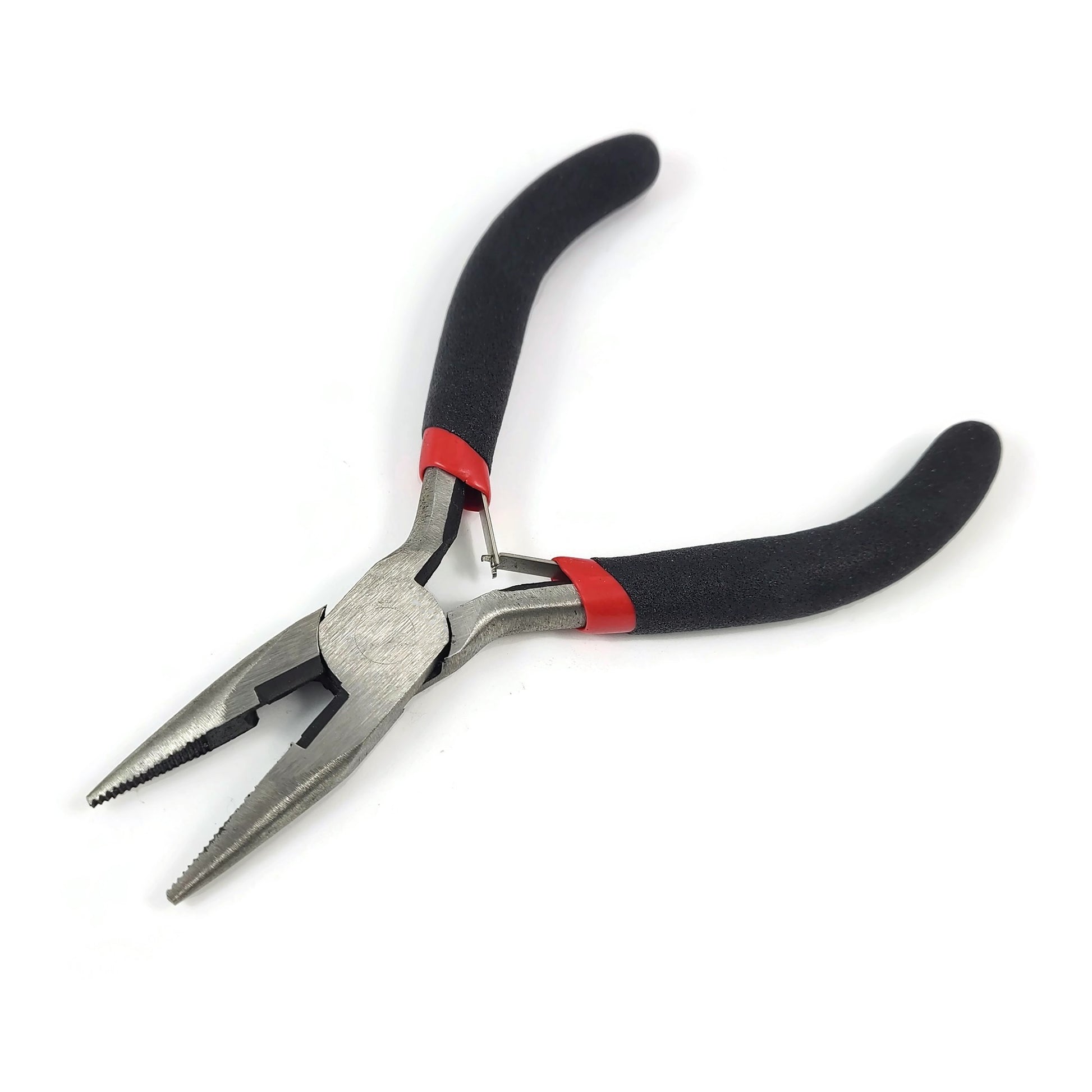 Chain Nose Pliers, with wire cutter