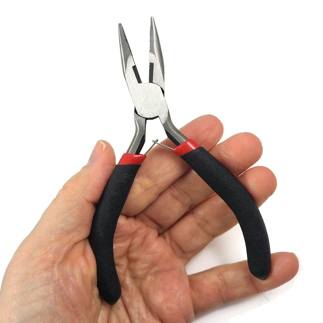 Chain Nose Pliers, with wire cutter