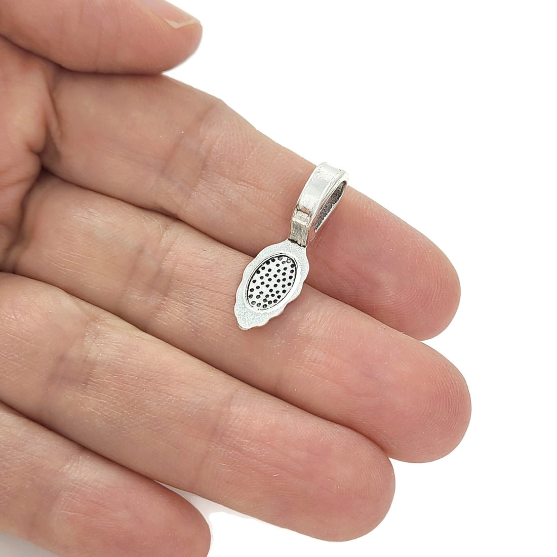 10 glue-on bails, Leaf flat pad