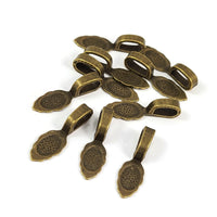 10 glue-on bails, Leaf flat pad