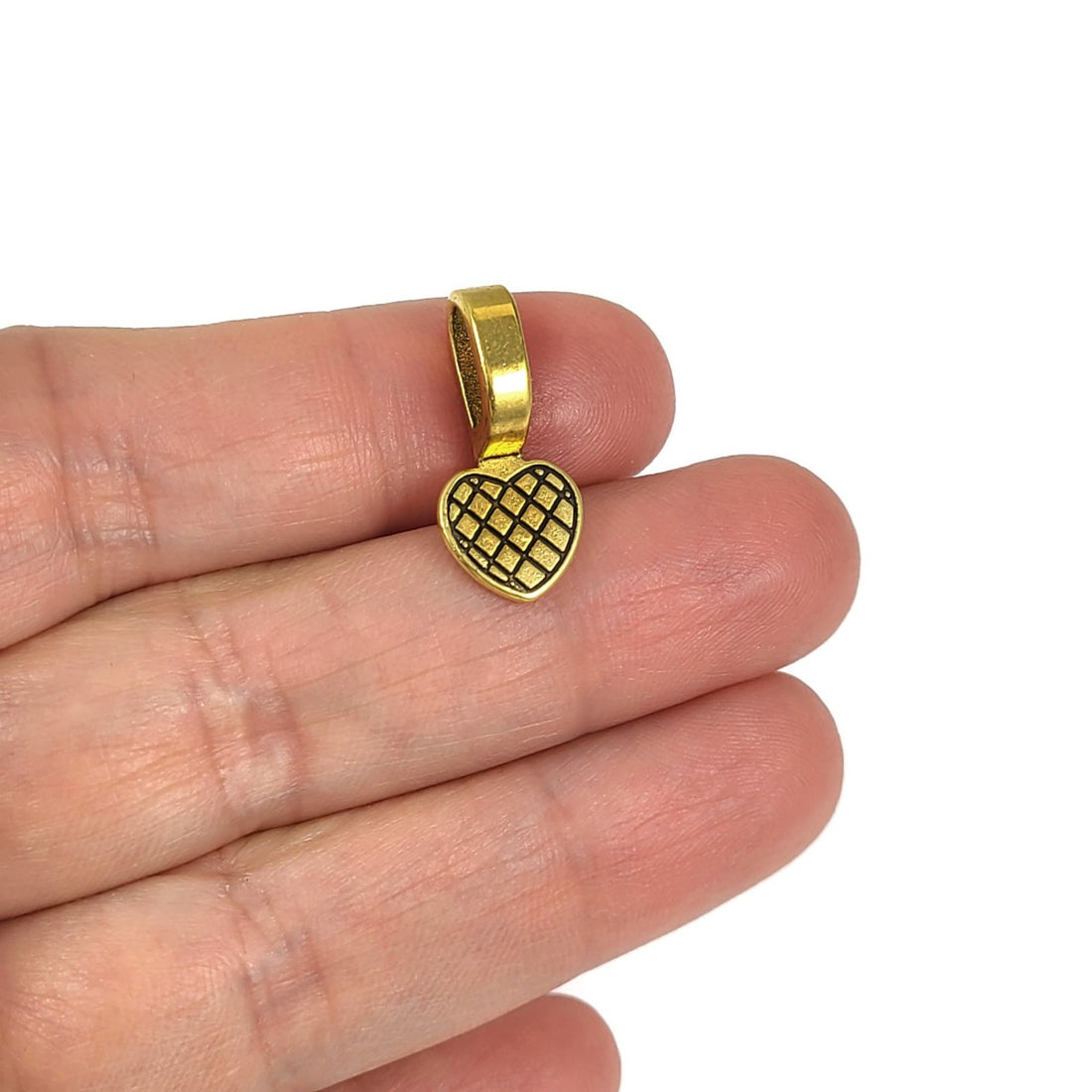 5 glue-on bails, Heart flat pad