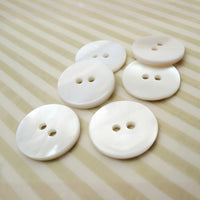 Boutons en nacre naturel blanc, 7 grandeurs disponible