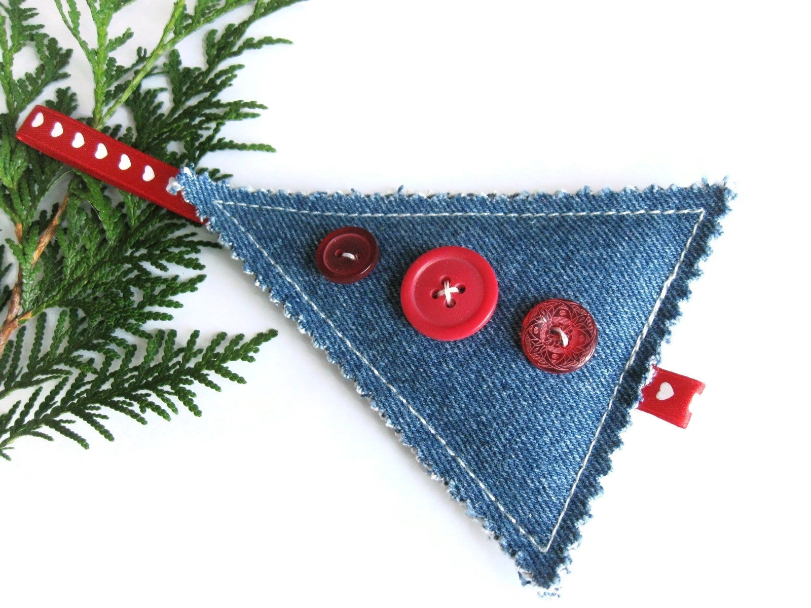 DIY Christmas tree ornament - Easy PDF sewing pattern