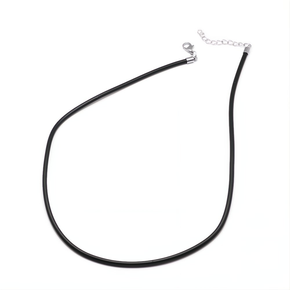 1 collier en cordon de cuir avec rallonge et fermoirs en acier inoxydable