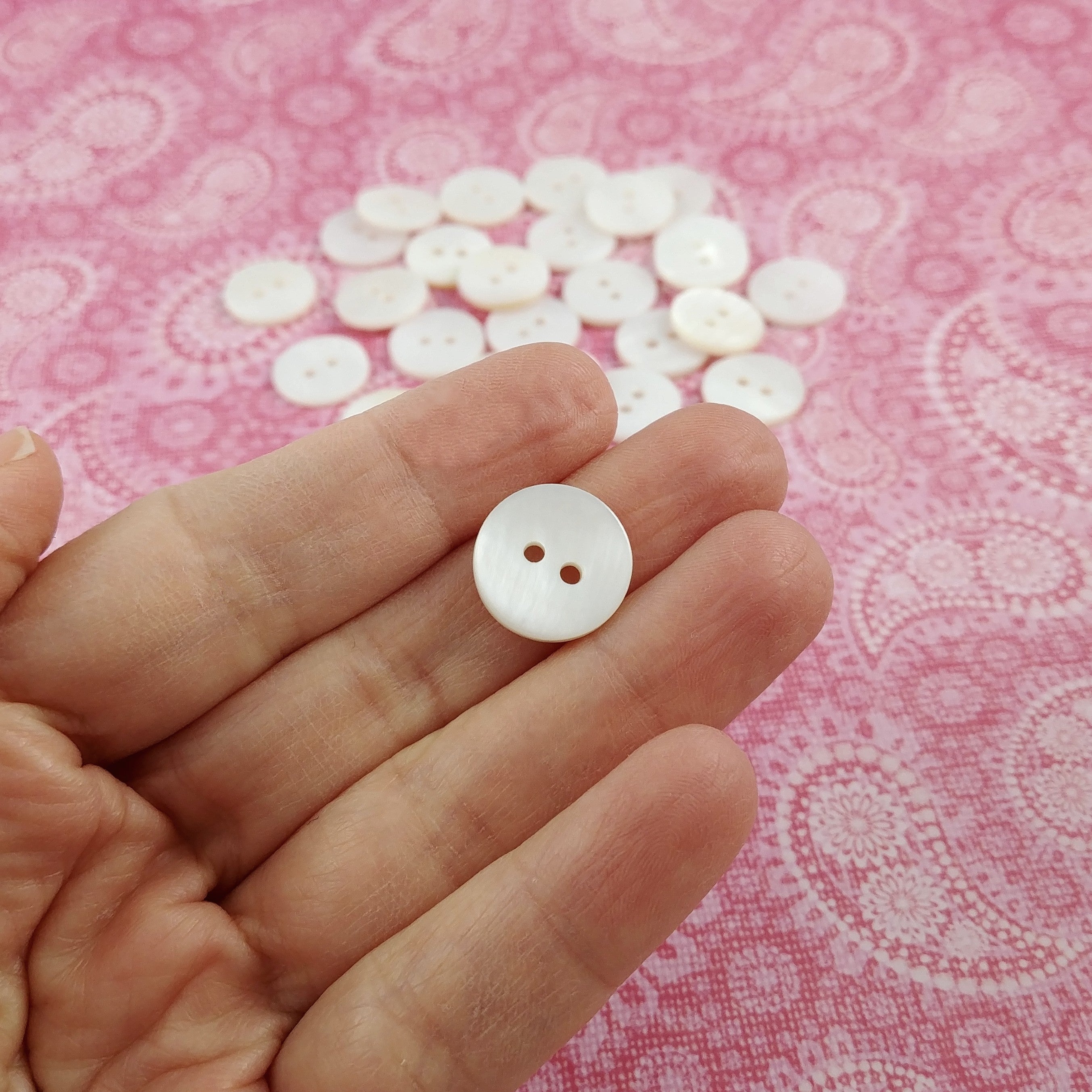 Bouton en nacre véritable 15mm - ensemble de 6 boutons