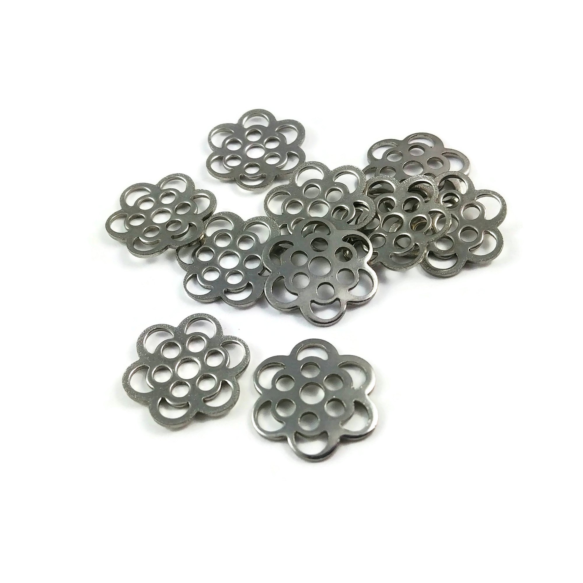 10 Flower bead caps hypoallergenic stainless steel 13mm beadcaps
