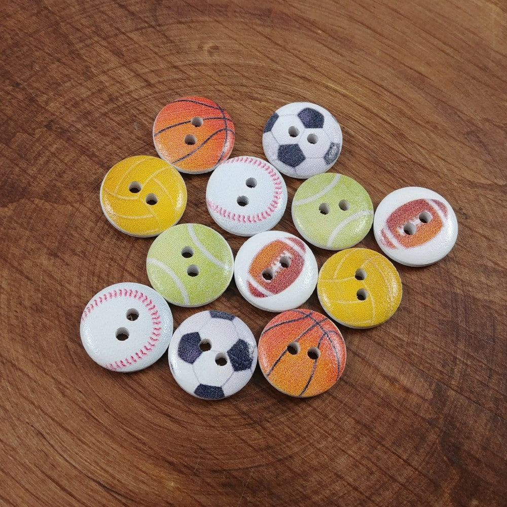 12 boutons de bois peint avec un motif sports de balle 15mm