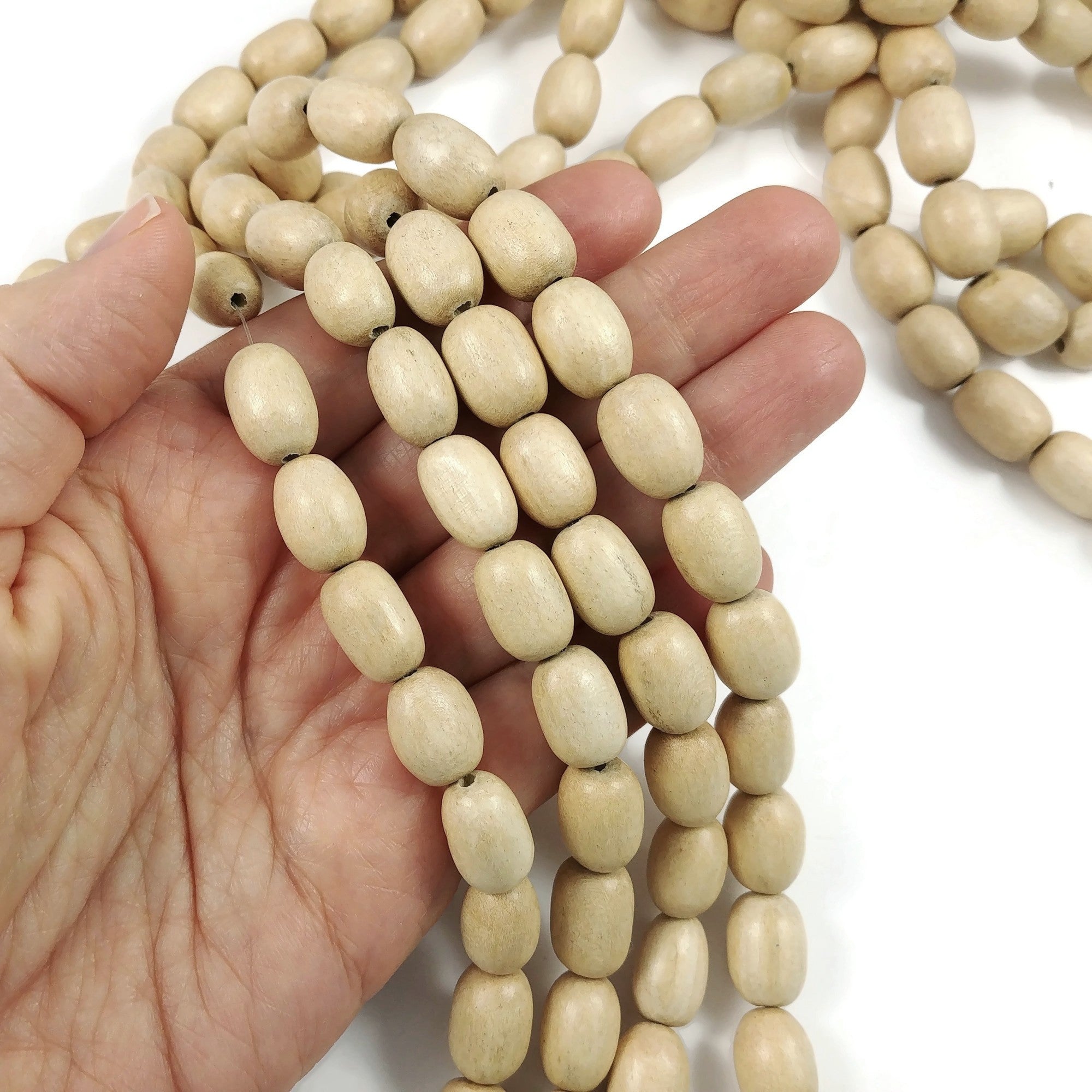 Perles de bois ovales de 10x15mm