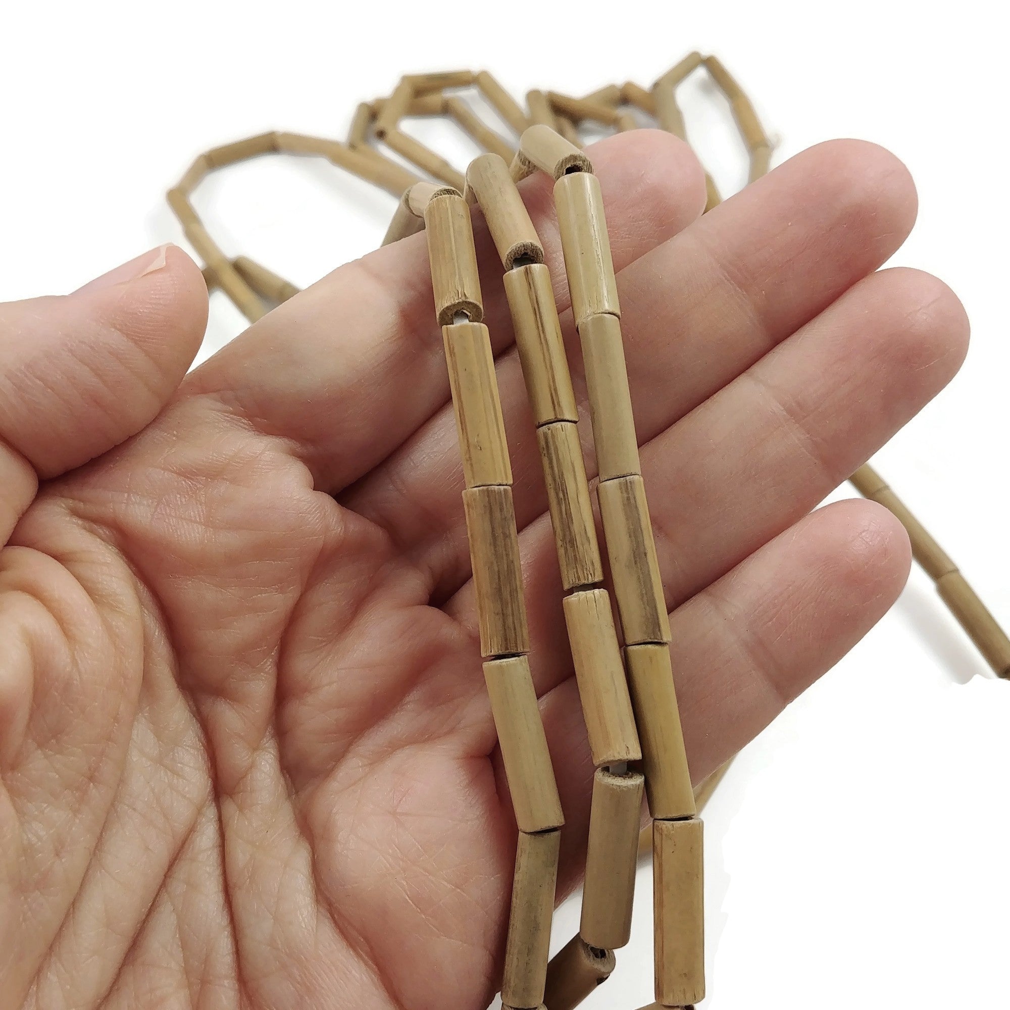 Perles tubes de bois de bambou de 15mm - Beige