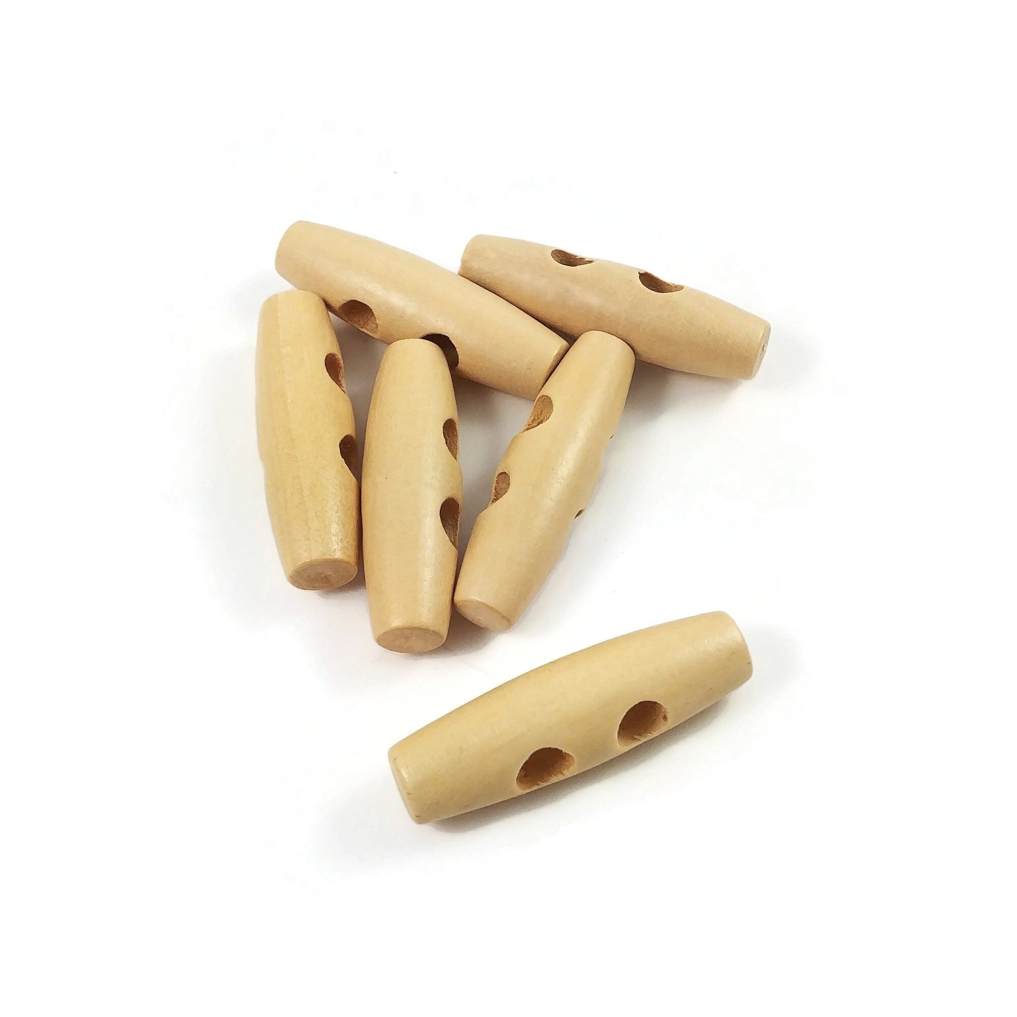 Beige wooden toggle button 40mm