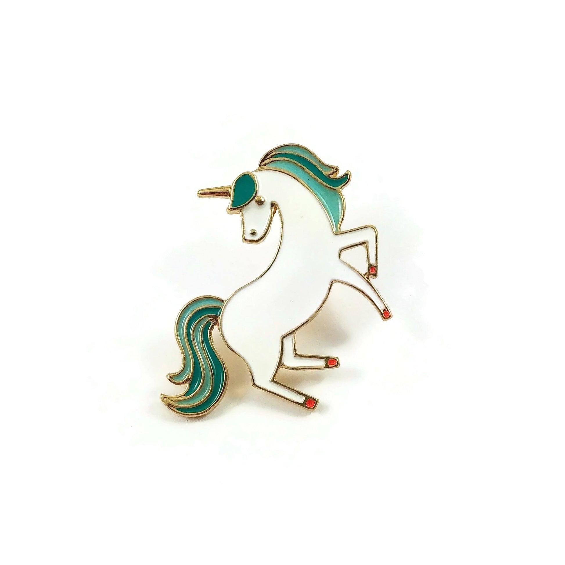 Unicorn enamel pin, little brooch for unicorn lover