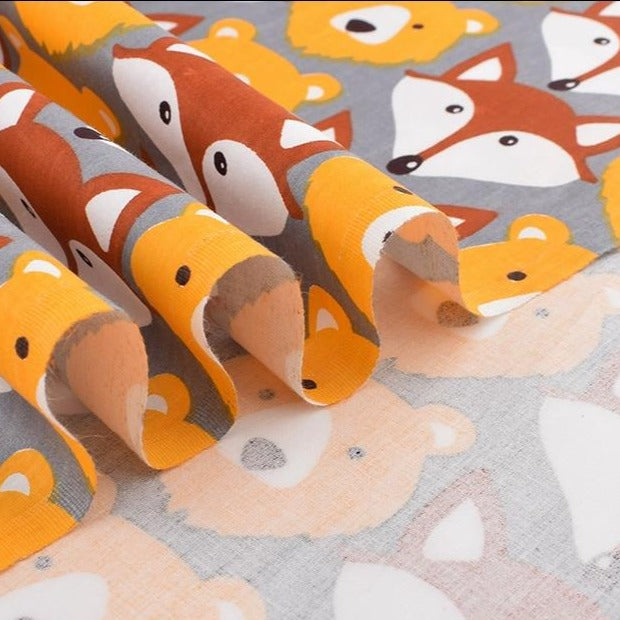 8pcs Tissu de coton sergé imprimé - motifs de renard et d'ours
