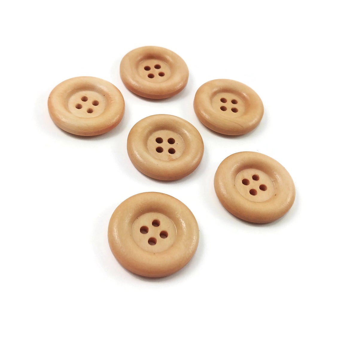 6 champagne wooden buttons 24mm