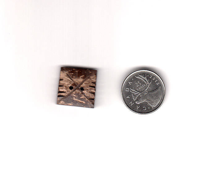 Boutons carrés en bois de coco naturel sculpté - Ensemble de 4