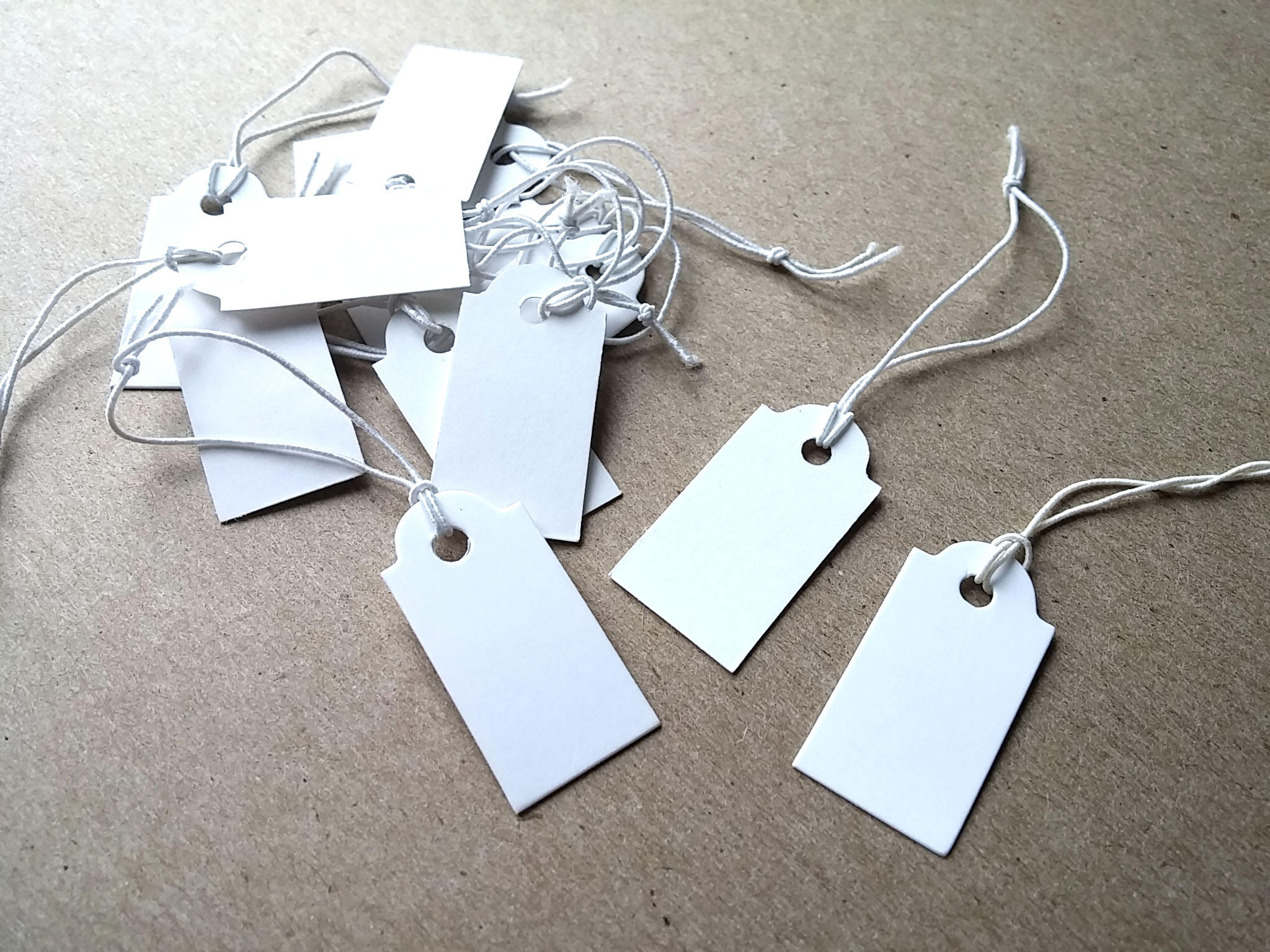 Jewelry price tags - Blank white rectangular tags - Set of 50