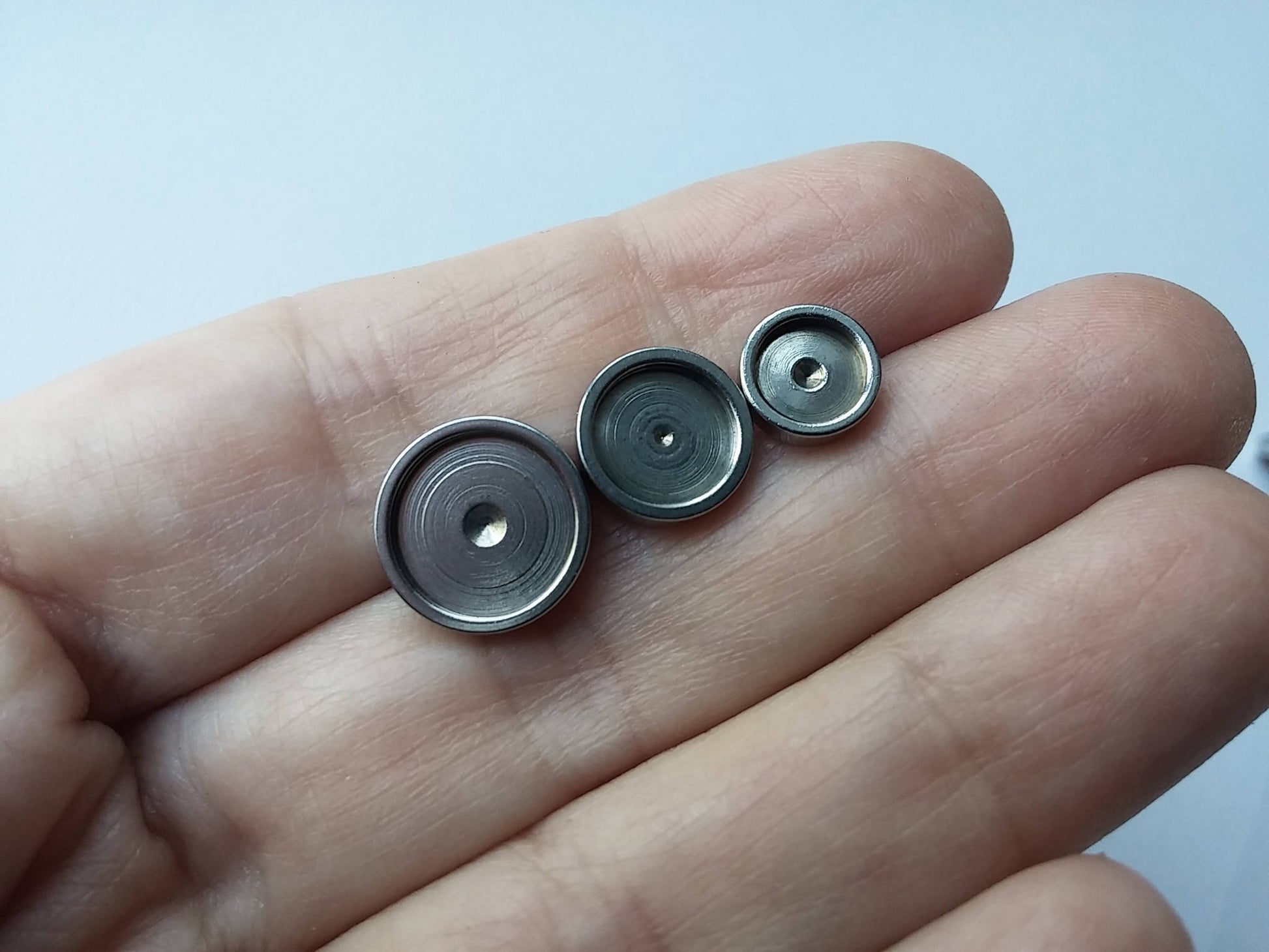 10 Stainless steel ear stud cabochon settings - fits 6, 8 or 10mm cabochons