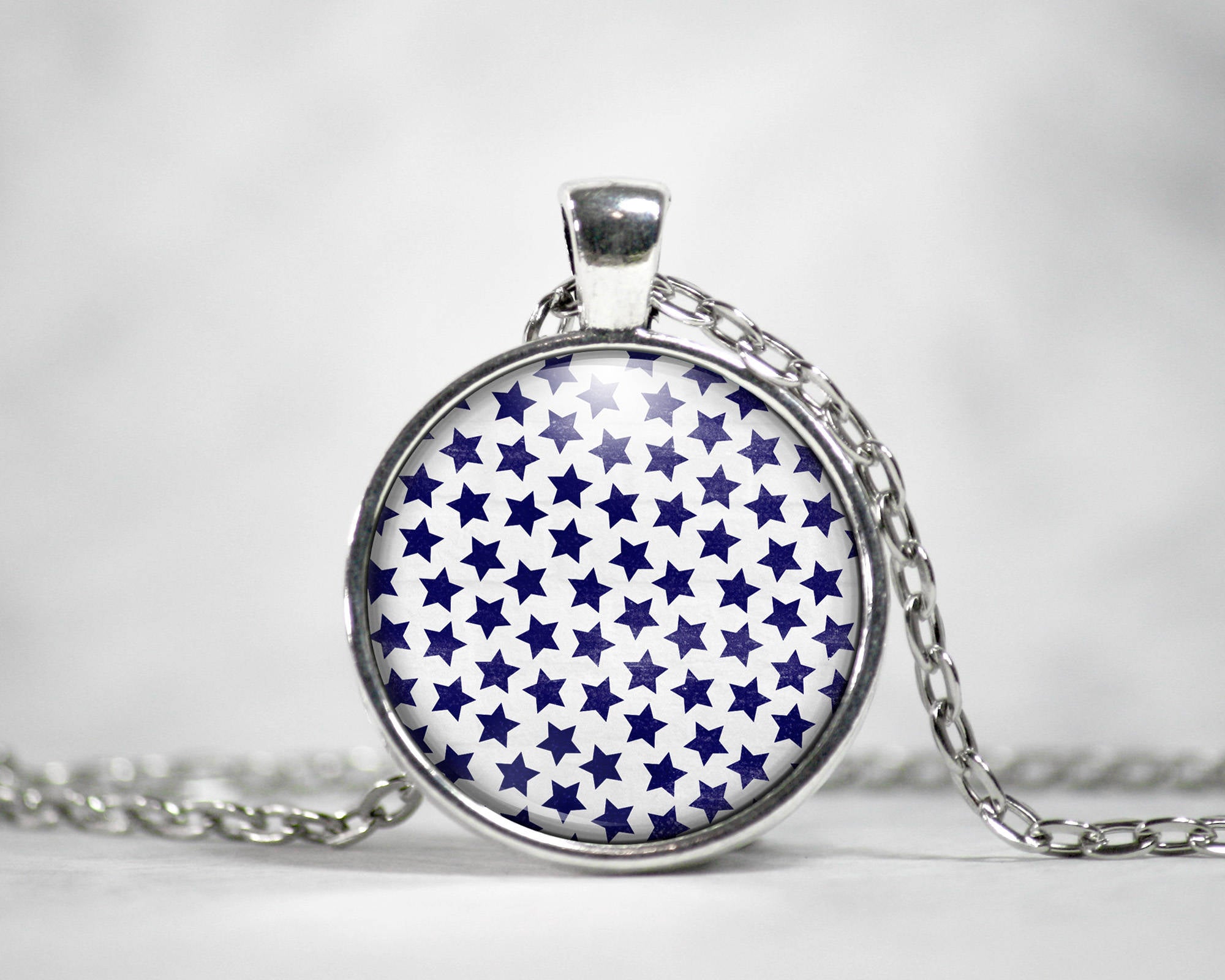Cabochon Collage Sheet - Blue Stars and Stripes - Printable round image in 5 sizes