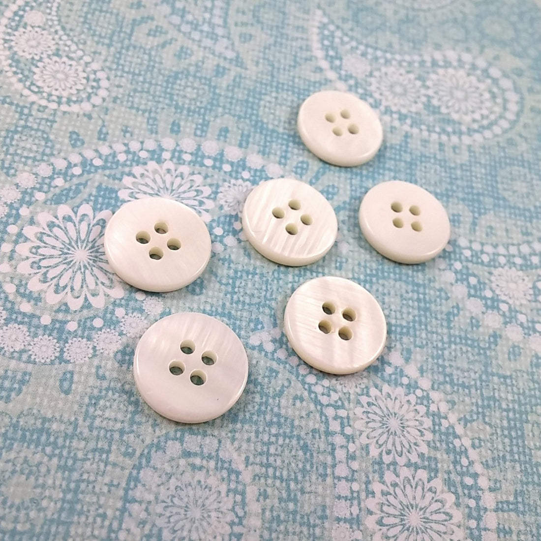 Mother of Pearl Shell Buttons 0.5 inch - set of 6 eco friendly natural buttons
