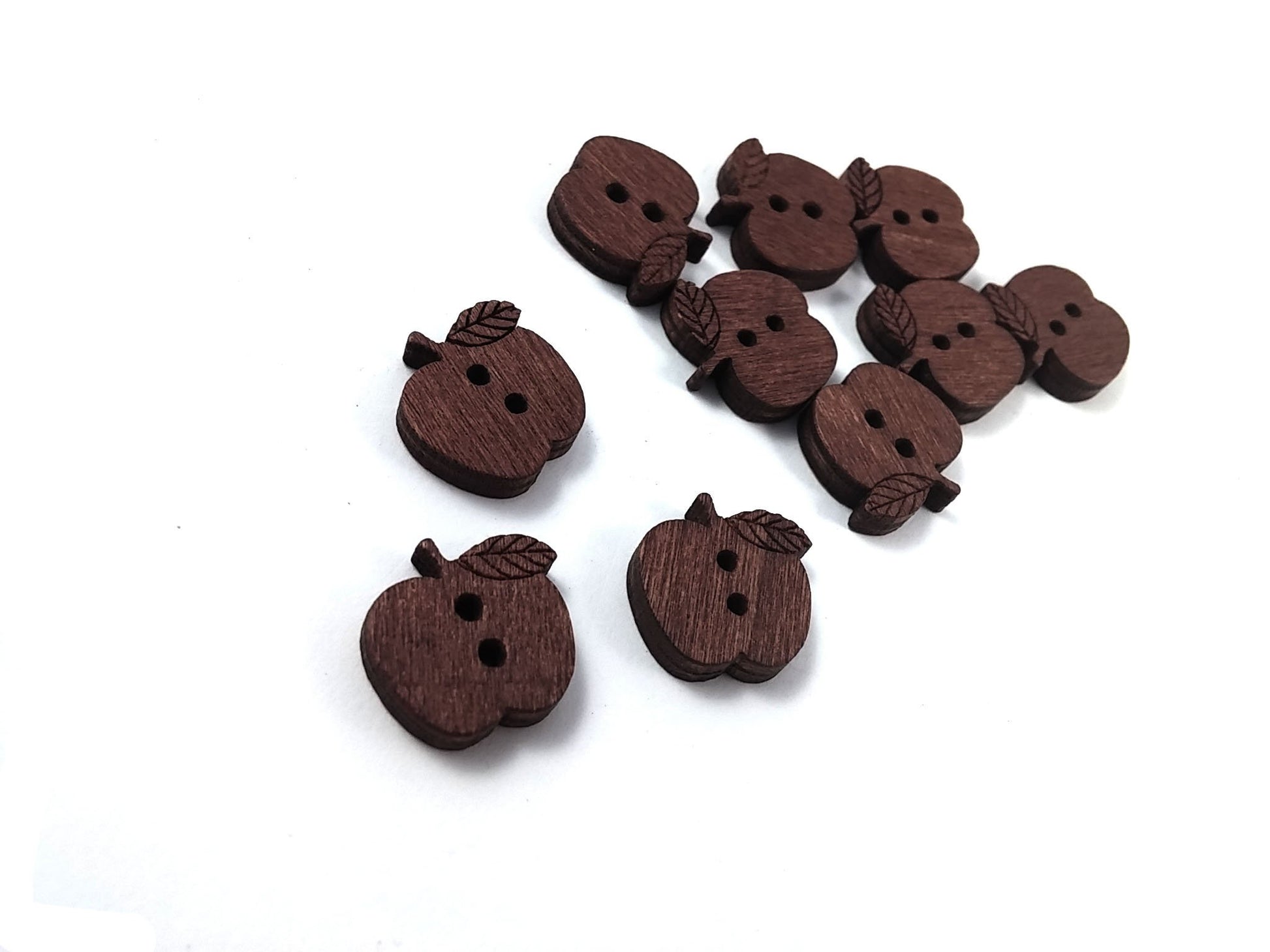 10 Apple Wooden Buttons - craft buttons 16mm