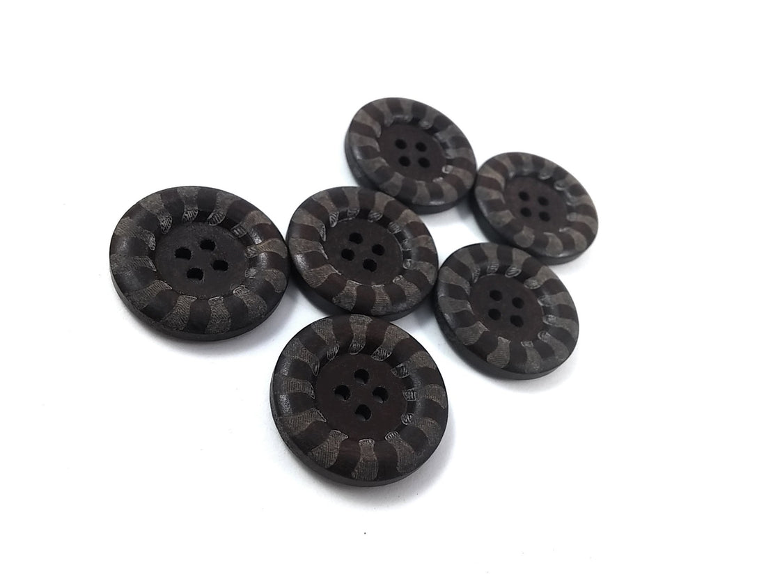 6 Dark brown wood button 25mm