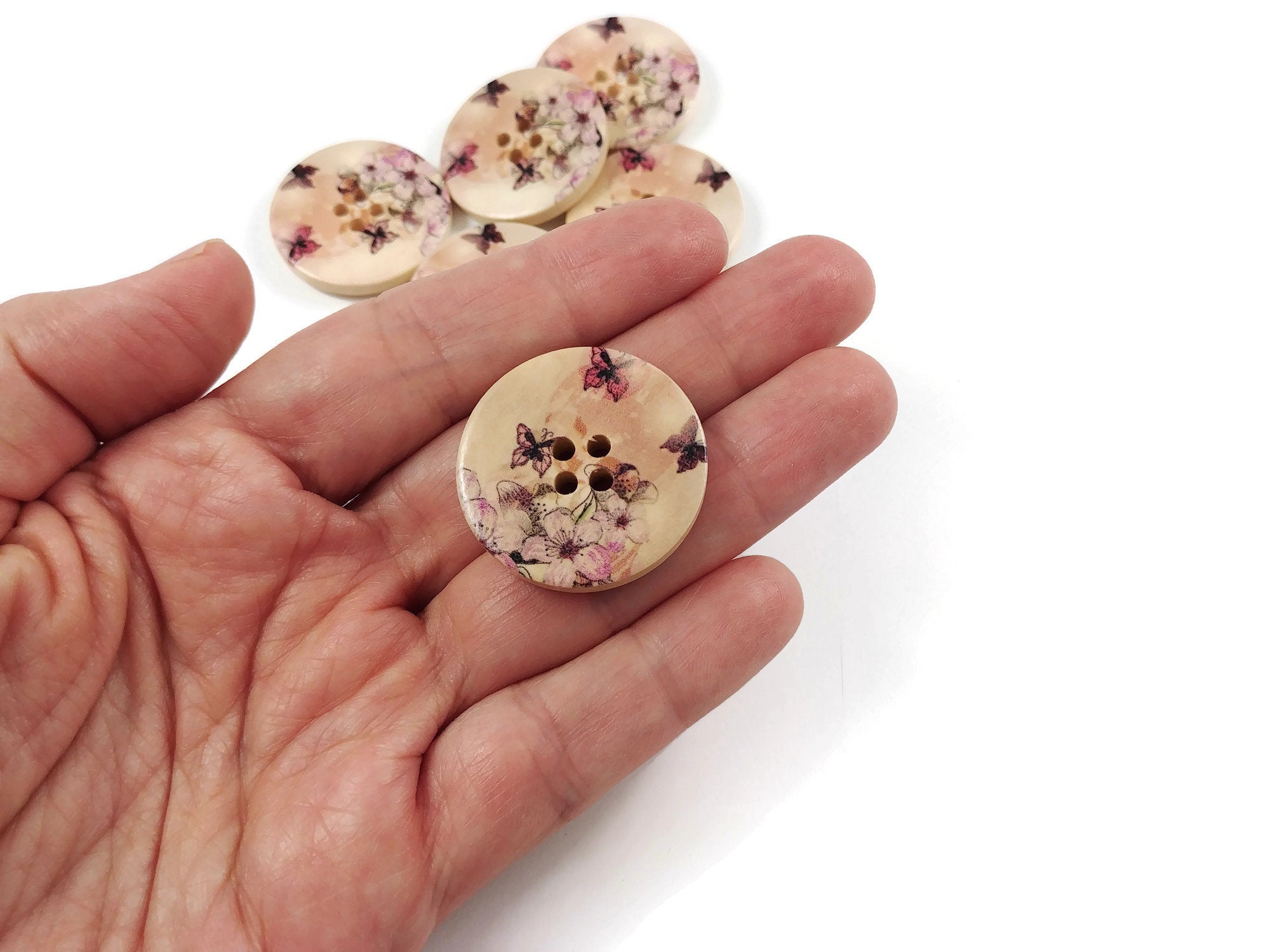 Bouton de bois avec motif floral - ensemble de 6 boutons de 3cm