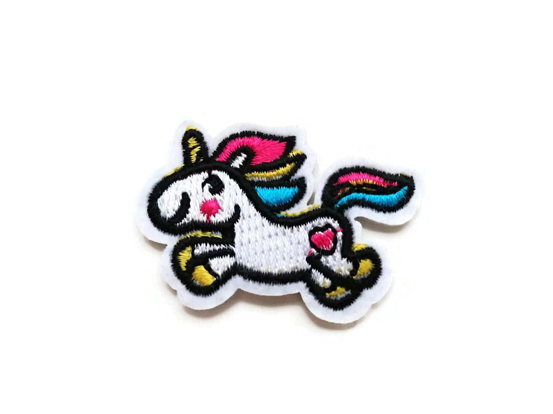 Cute rainbow unicorn iron on patches, embroidered patch, sew on patch