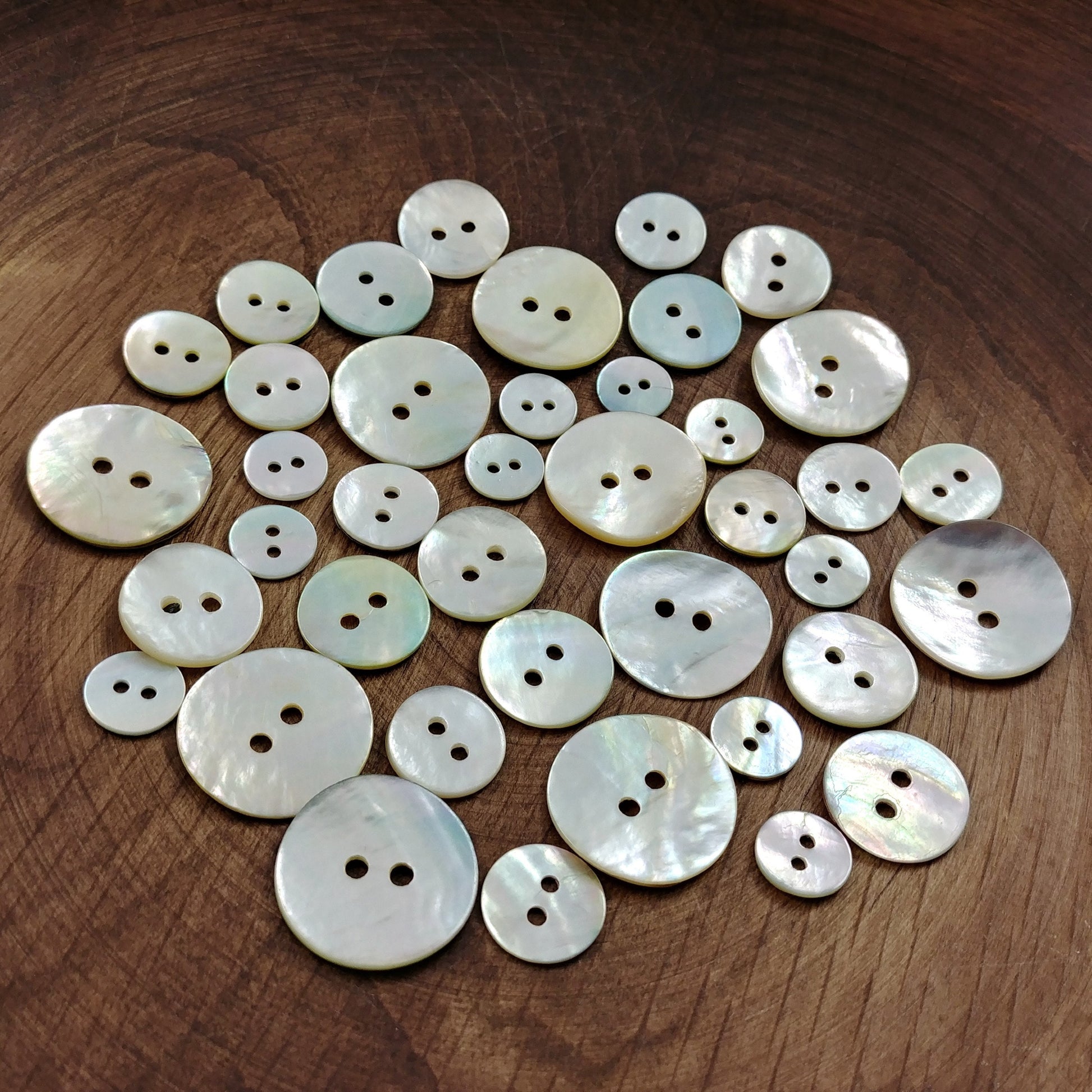 Natural agoya shell buttons, 4 sizes available, Raw pearl sewing buttons