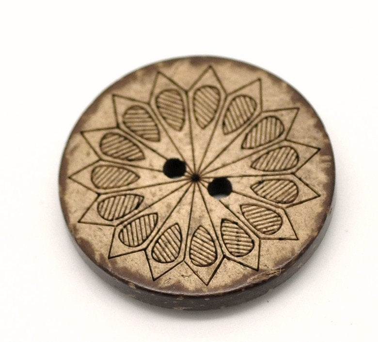 6 sunflower pattern Coconut Shell Buttons 28mm - Natural and Eco Friendly round sewing button
