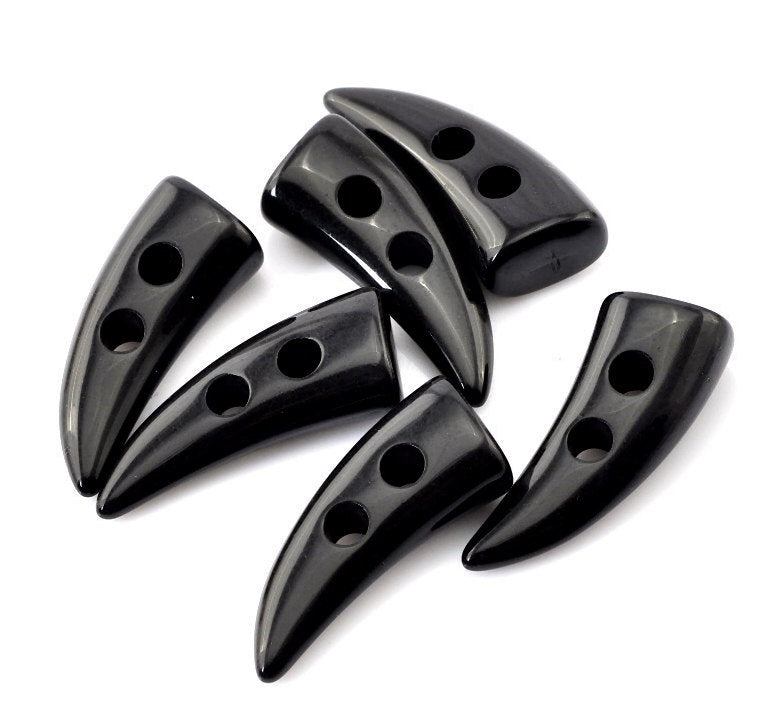 6 petits boutons de plastique noir 2.3 x 1cm