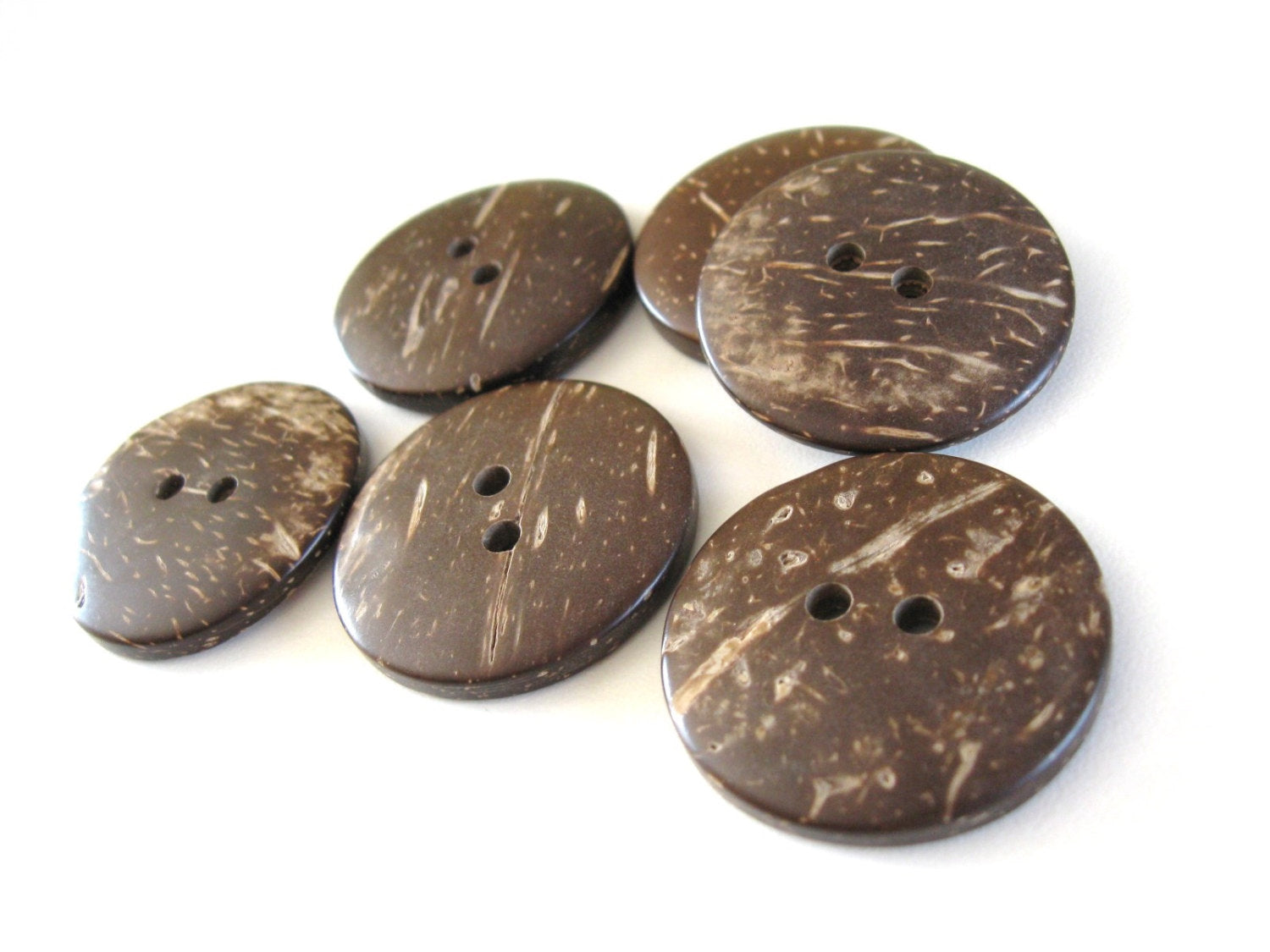 6 Brown Coconut Big Buttons 30mm - Natural Wood and Eco Friendly