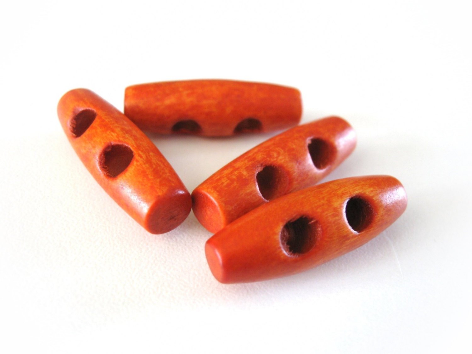 Wood toggle button 6 small orange buttons 3 x 1cm
